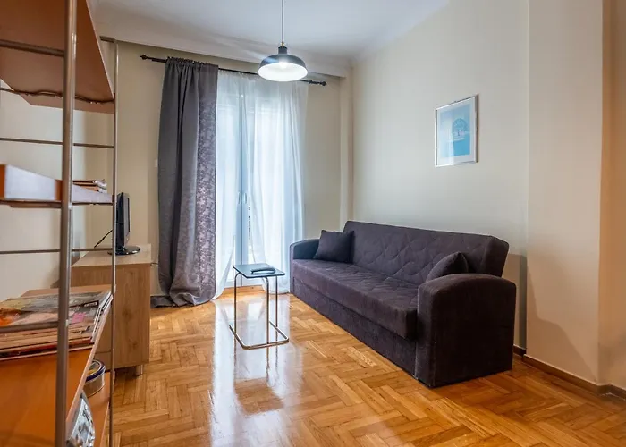Ippocrates Luxury Apartment
